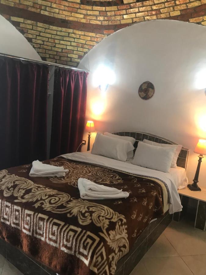 The Brown House Apartman Luxor Kültér fotó