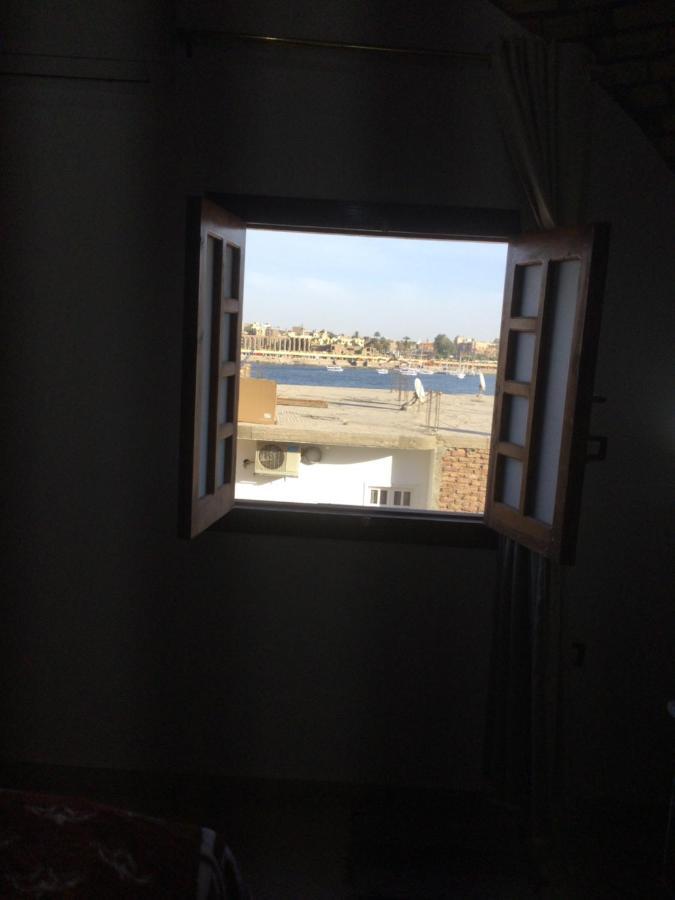 The Brown House Apartman Luxor Kültér fotó