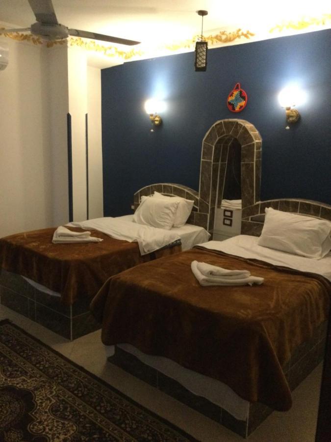 The Brown House Apartman Luxor Kültér fotó