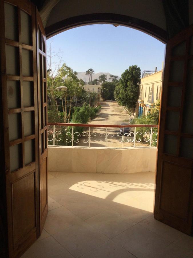The Brown House Apartman Luxor Kültér fotó